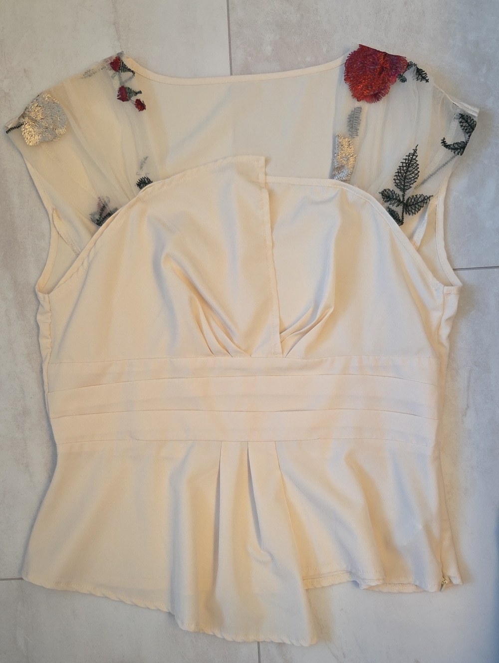 Women's Cream Peplum Top with Floral Embroidered Mesh Shoulders-NWOT